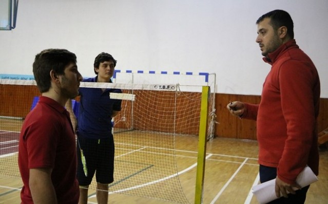 Badmintonda  kupa sevinci