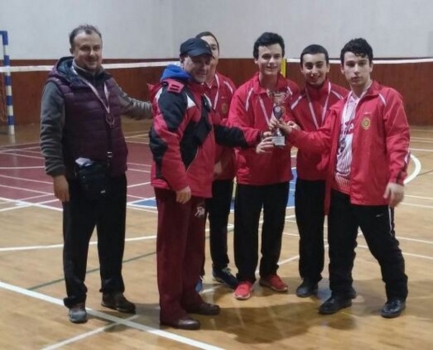 Badmintonda  kupa sevinci