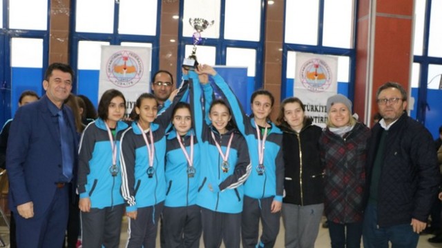 Oryantiringde Şenlik Var