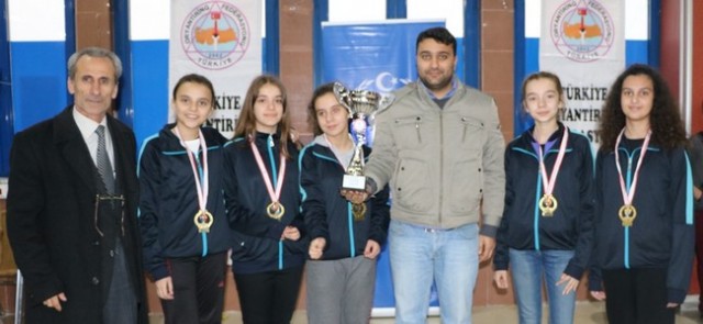 Oryantiringde Şenlik Var