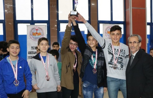 Oryantiringde Şenlik Var