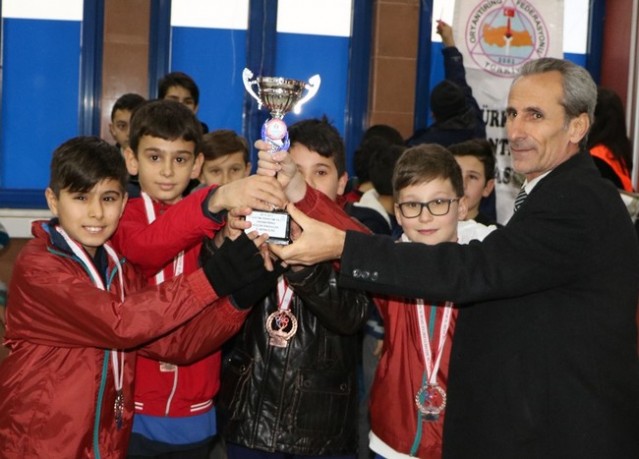 Oryantiringde Şenlik Var