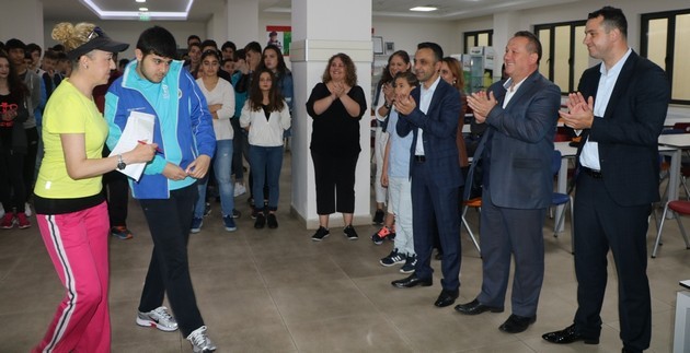 Sakarya Spor Lisesi Şampiyonlarını Ödüllendirdi