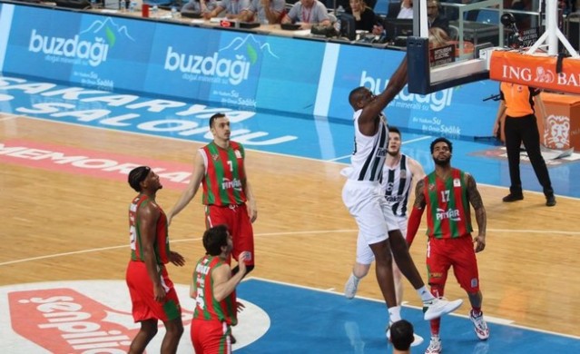 Sakarya Büyükşehir, Karşıyaka’ya acımadı 90-78