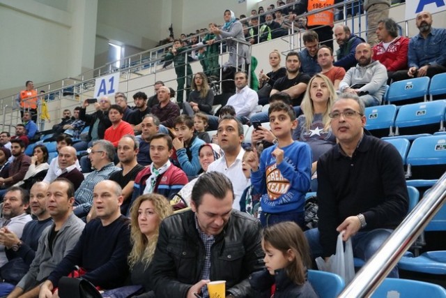 Sakarya Büyükşehir, Karşıyaka’ya acımadı 90-78
