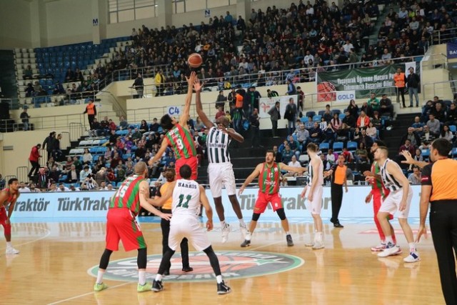 Sakarya Büyükşehir, Karşıyaka’ya acımadı 90-78