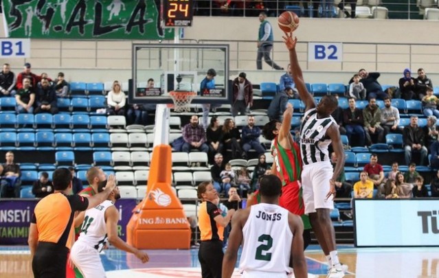 Sakarya Büyükşehir, Karşıyaka’ya acımadı 90-78