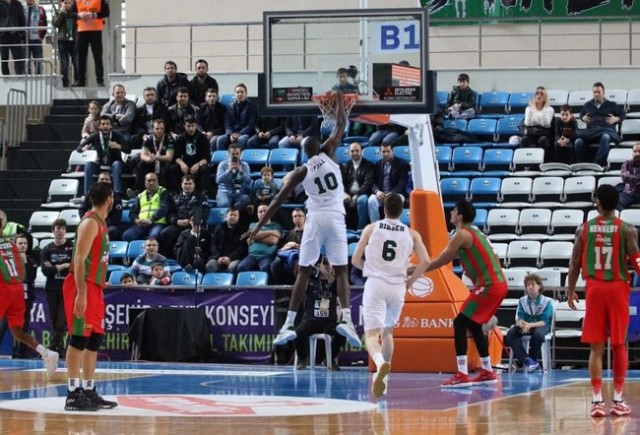 Sakarya Büyükşehir, Karşıyaka’ya acımadı 90-78