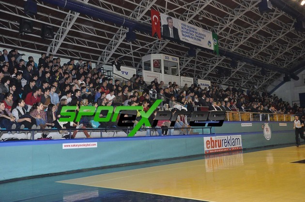 Büyükşehir Belediye eziyor geçiyor: 71-68