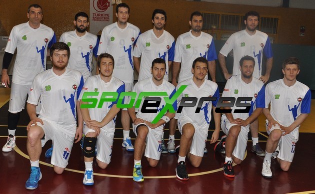 Sakarya Büyükşehir Bel -Selçuklu Belediyespor: 67-69