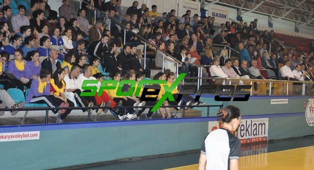 Sakarya Büyükşehir Bel -Selçuklu Belediyespor: 67-69