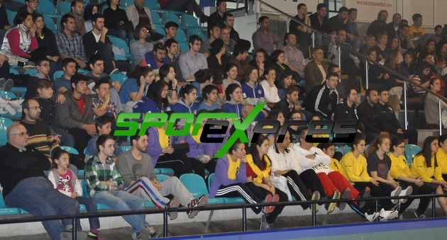 Sakarya Büyükşehir Bel -Selçuklu Belediyespor: 67-69
