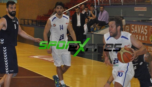 Sakarya Büyükşehir Bel -Selçuklu Belediyespor: 67-69