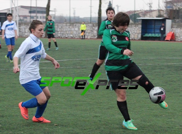 Sakarya Bayan Futbol- Karşıyaka Kolejispor:0-2