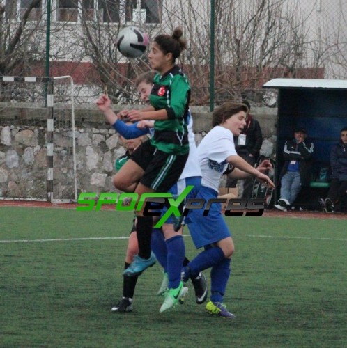 Sakarya Bayan Futbol- Karşıyaka Kolejispor:0-2