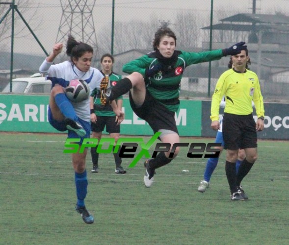 Sakarya Bayan Futbol- Karşıyaka Kolejispor:0-2