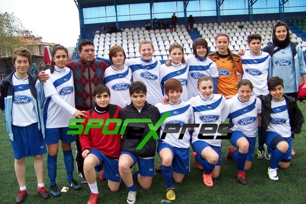 Sakarya Bayan Futbol- Karşıyaka Kolejispor:0-2