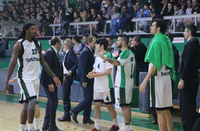 Sakarya Büyükşehir-Türk Telekom:93-80