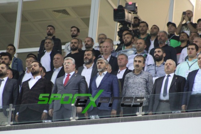 Sakaryaspor-Çankırıspor maçı fotoğrafları