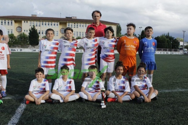 U11'de şampiyon Sakarya FK