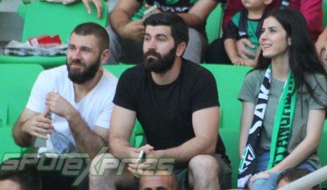 Sakaryaspor-Galatasaray maçı tribün fotoğrafları