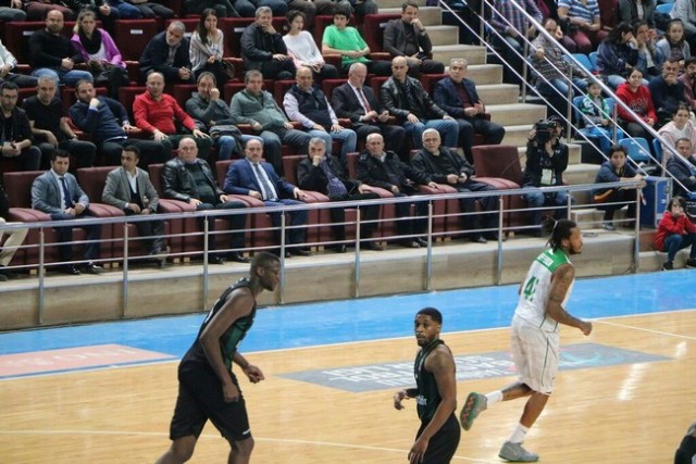 Sakarya Büyükşehir Basket- Yeşil Giresun: 77-66
