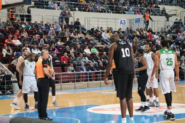 Sakarya Büyükşehir Basket- Yeşil Giresun: 77-66