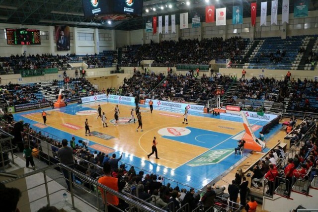 Sakarya Büyükşehir Basket- Yeşil Giresun: 77-66