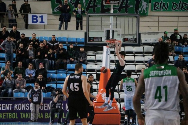 Sakarya Büyükşehir Basket- Yeşil Giresun: 77-66