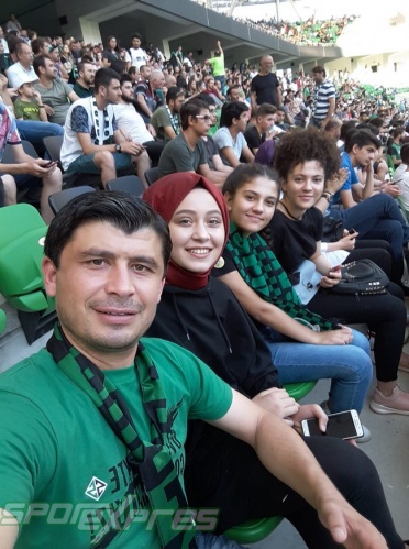 Sakaryaspor-Galatasaray maçı tribün fotoğrafları