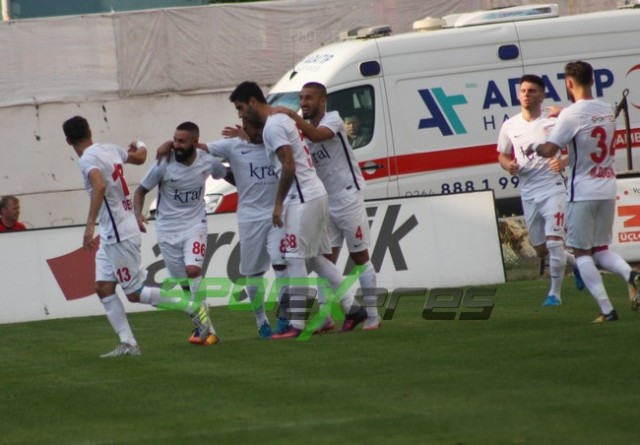 Sakaryaspor-Gümüşhanespor:1-1