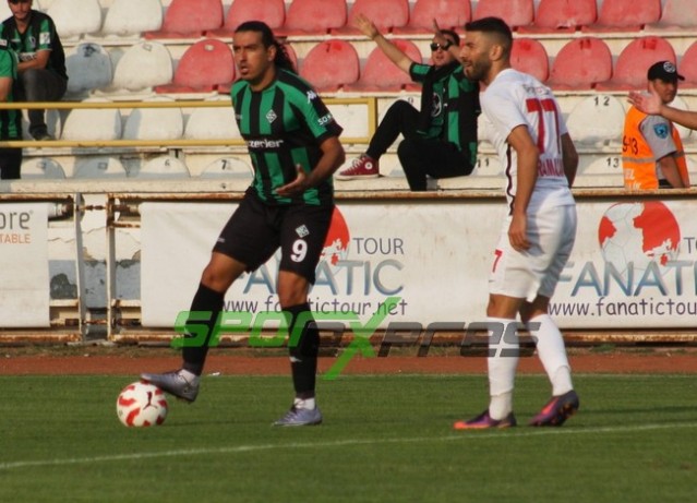 Sakaryaspor-Gümüşhanespor:1-1