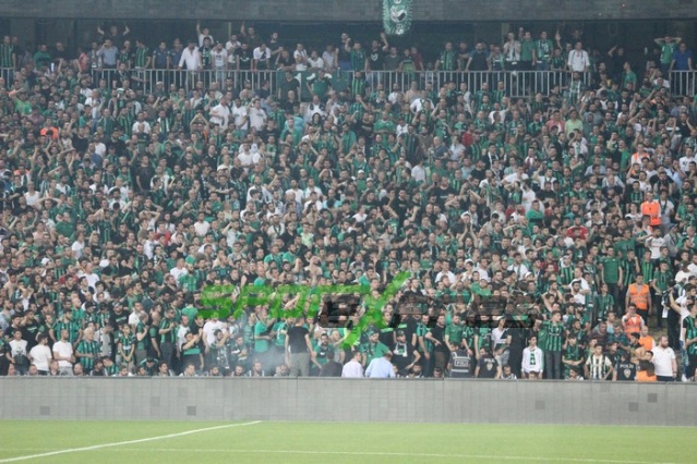 Sakaryaspor-Karagümrük maçı fotoğrafları