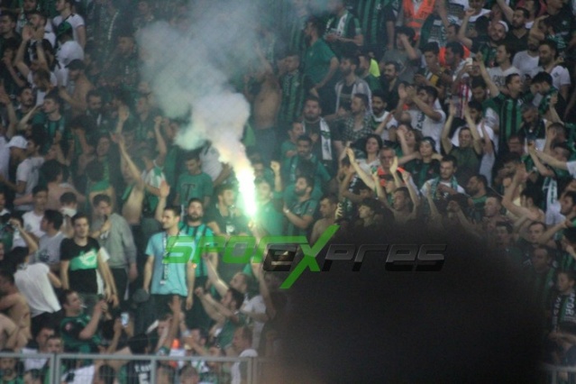 Sakaryaspor-Karagümrük maçı fotoğrafları