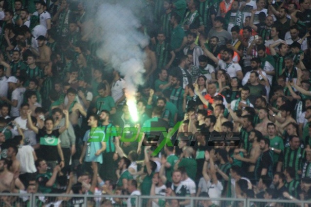 Sakaryaspor-Karagümrük maçı fotoğrafları