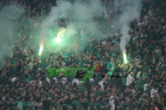 Sakaryaspor-Karagümrük maçı fotoğrafları
