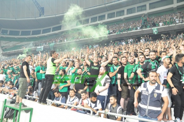 Sakaryaspor-Karagümrük maçı fotoğrafları