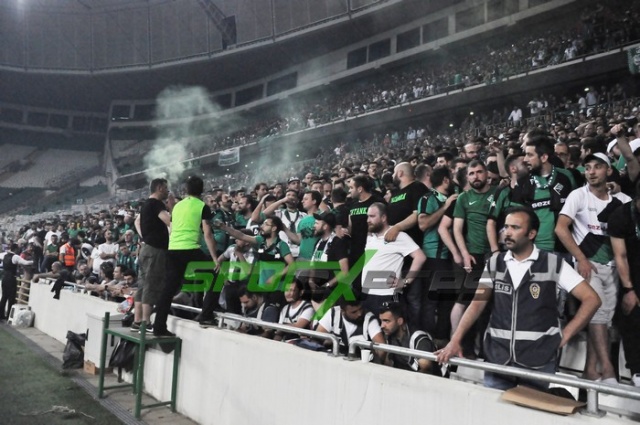 Sakaryaspor-Karagümrük maçı fotoğrafları