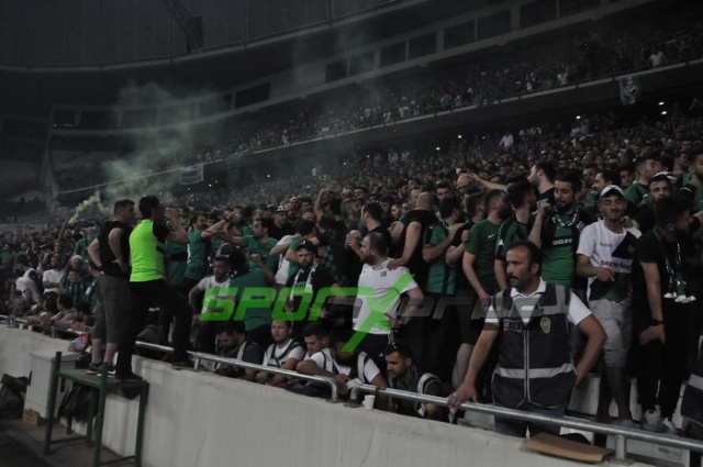 Sakaryaspor-Karagümrük maçı fotoğrafları