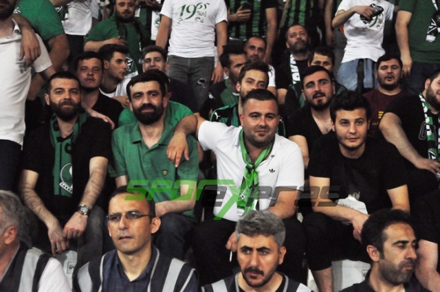 Sakaryaspor-Karagümrük maçı fotoğrafları