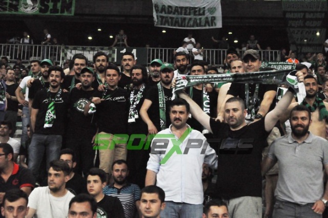Sakaryaspor-Karagümrük maçı fotoğrafları