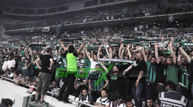 Sakaryaspor-Karagümrük maçı fotoğrafları