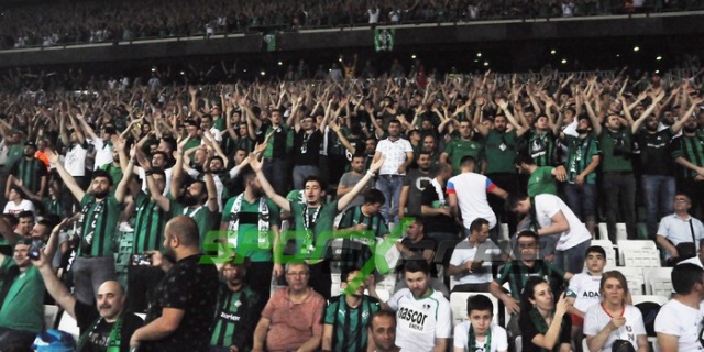 Sakaryaspor-Karagümrük maçı fotoğrafları