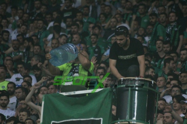 Sakaryaspor-Karagümrük maçı fotoğrafları