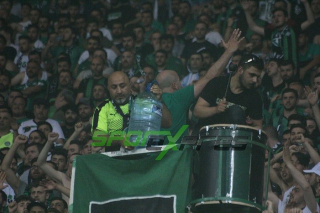 Sakaryaspor-Karagümrük maçı fotoğrafları