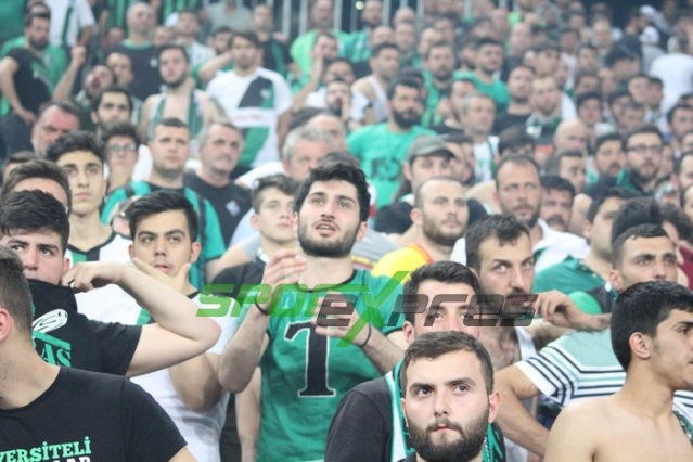 Sakaryaspor-Karagümrük maçı fotoğrafları