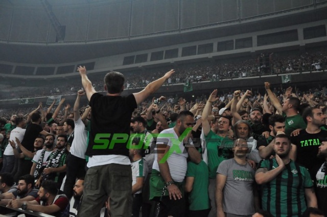 Sakaryaspor-Karagümrük maçı fotoğrafları