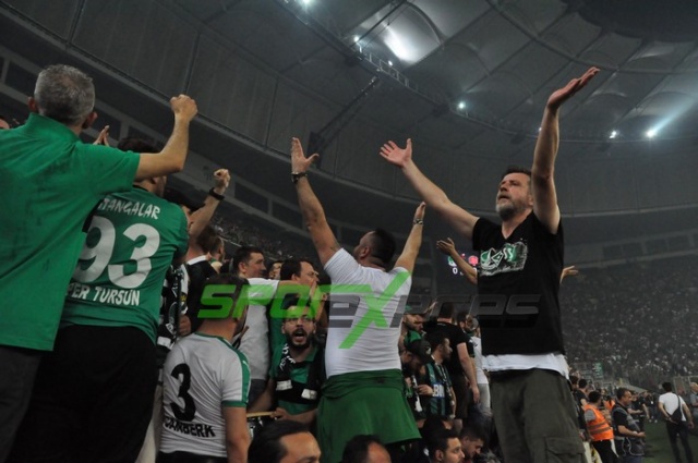 Sakaryaspor-Karagümrük maçı fotoğrafları