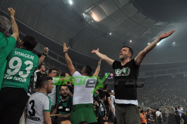 Sakaryaspor-Karagümrük maçı fotoğrafları