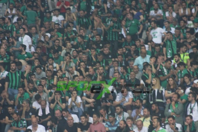 Sakaryaspor-Karagümrük maçı fotoğrafları
